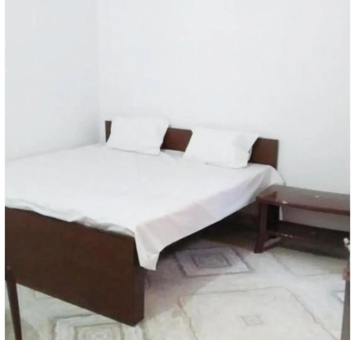 Homestay Hotel Shiv Ganga Guest House Varanasi Near Kashi Vishwanath Temple -Fully Air Conditioning Hotel
